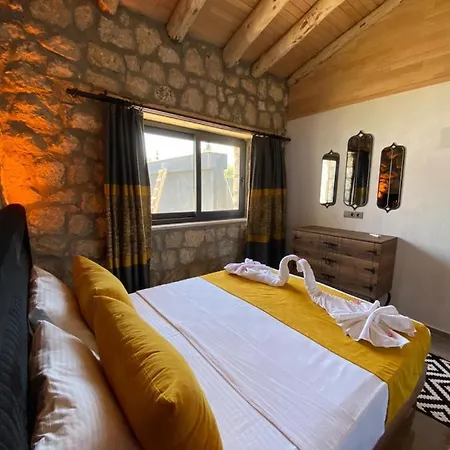 Villa Secluded With Pool In Seydikemer Kemer (Menekse Mahallesi)